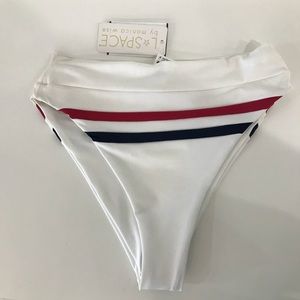 L*Space Wilson Bottom bitsy